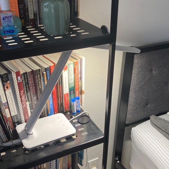 Modern White LED Desk Lamp - Picture 3 of 8